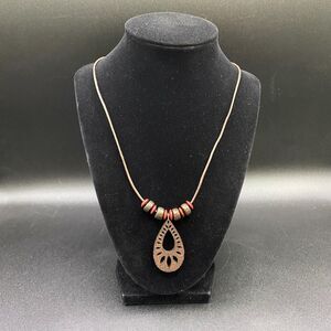 Cutout Teardrop Necklace with Maroon & Green Beads by Neanie-Bot